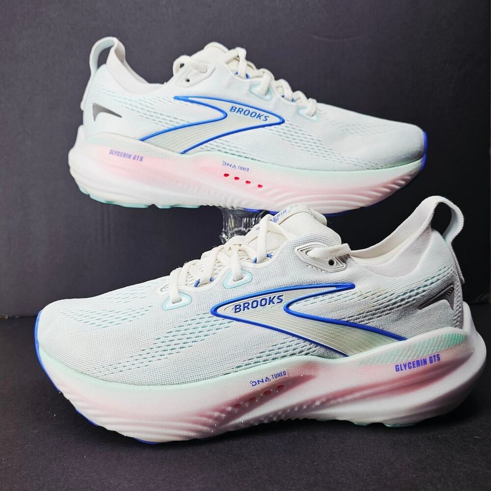 Brooks Women 9 Comfy footwear